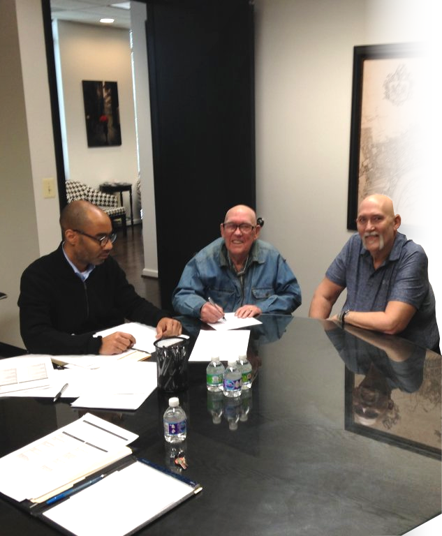 Happy-Homeowners-sell-their-Baltimore-home-as-is-for-cash-to-Maryland-Home-Buyers.