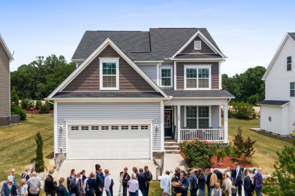 real estate auction