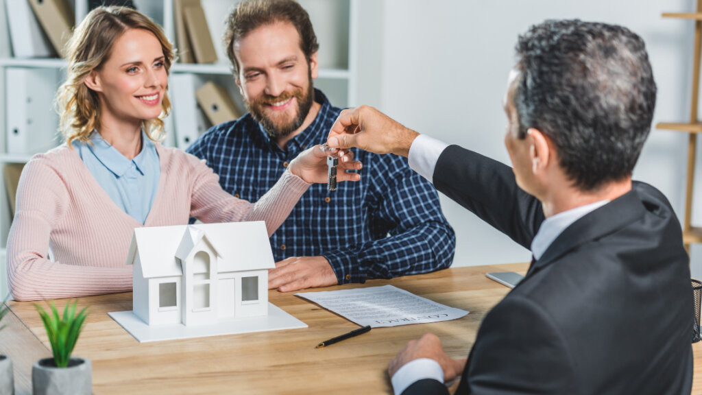 real estate lawyer
