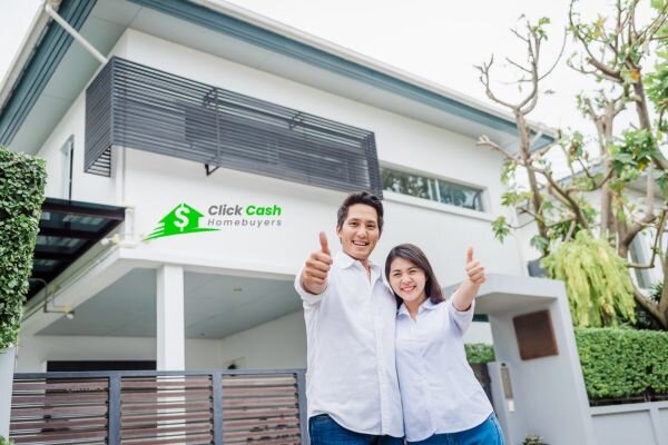 Homeowners choosing to sell to cash home buyers
