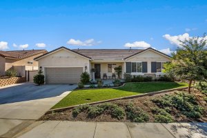 474 Canyon Ridge Calimesa, CA 92320