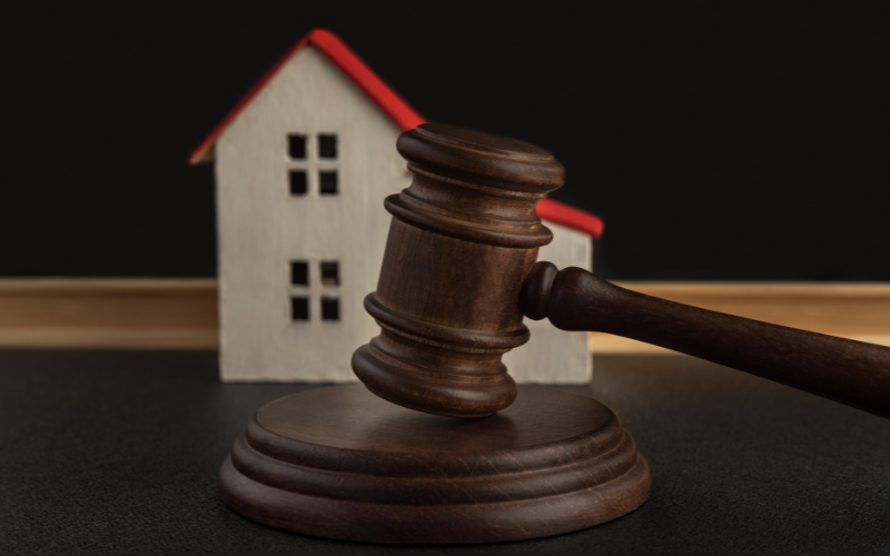 Selling a House Under a Pending Lawsuit in Tennessee