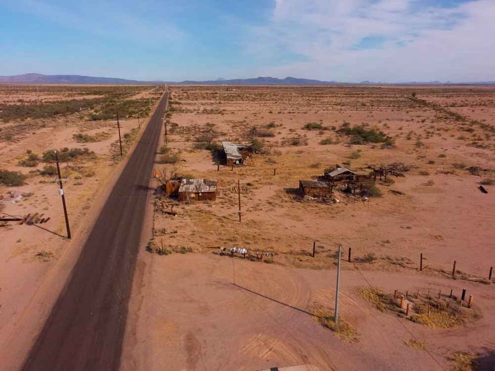 Buying Land in Arizona 2026