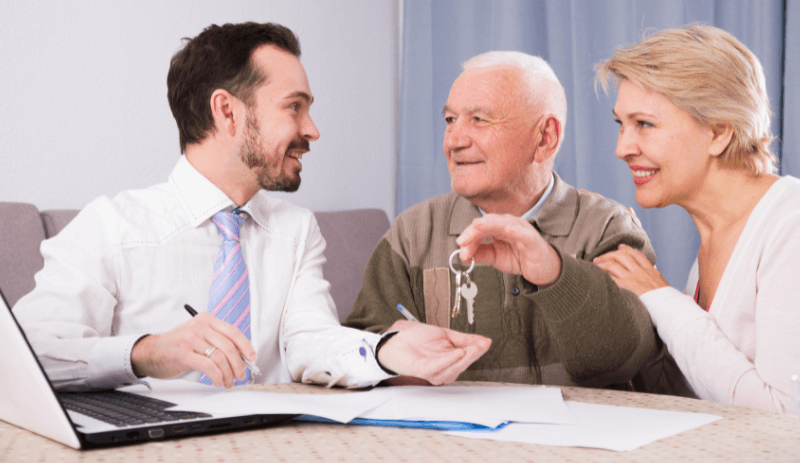 How to Make Moving Elderly Parents Stress-Free