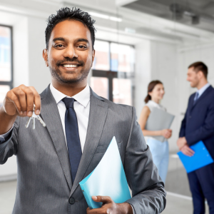 Selling by Owner vs. Hiring a Realtor in Texas