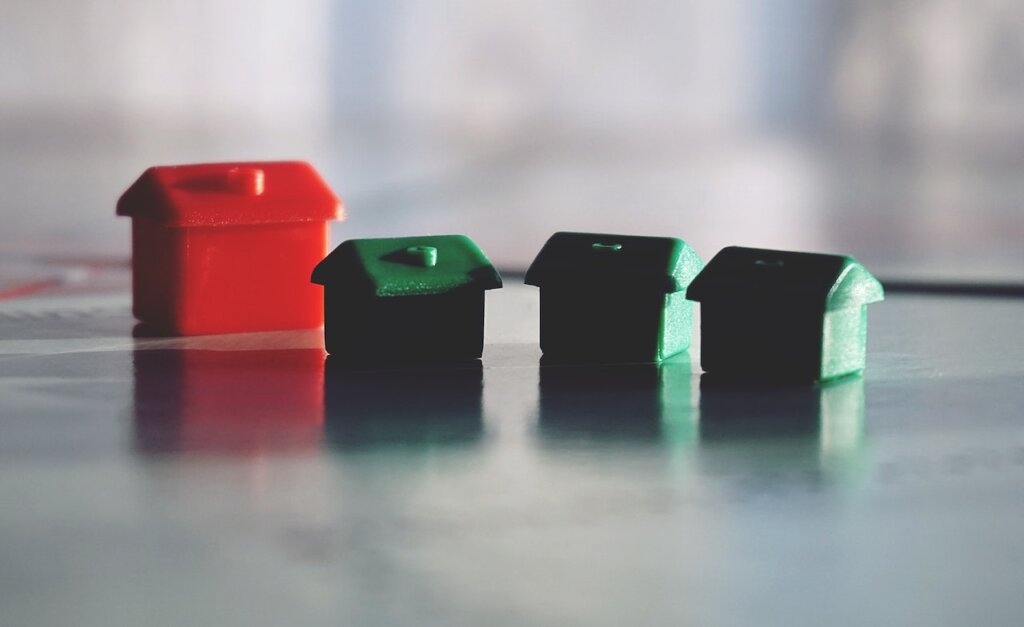 How To Avoid Closing Cost When Buying A House