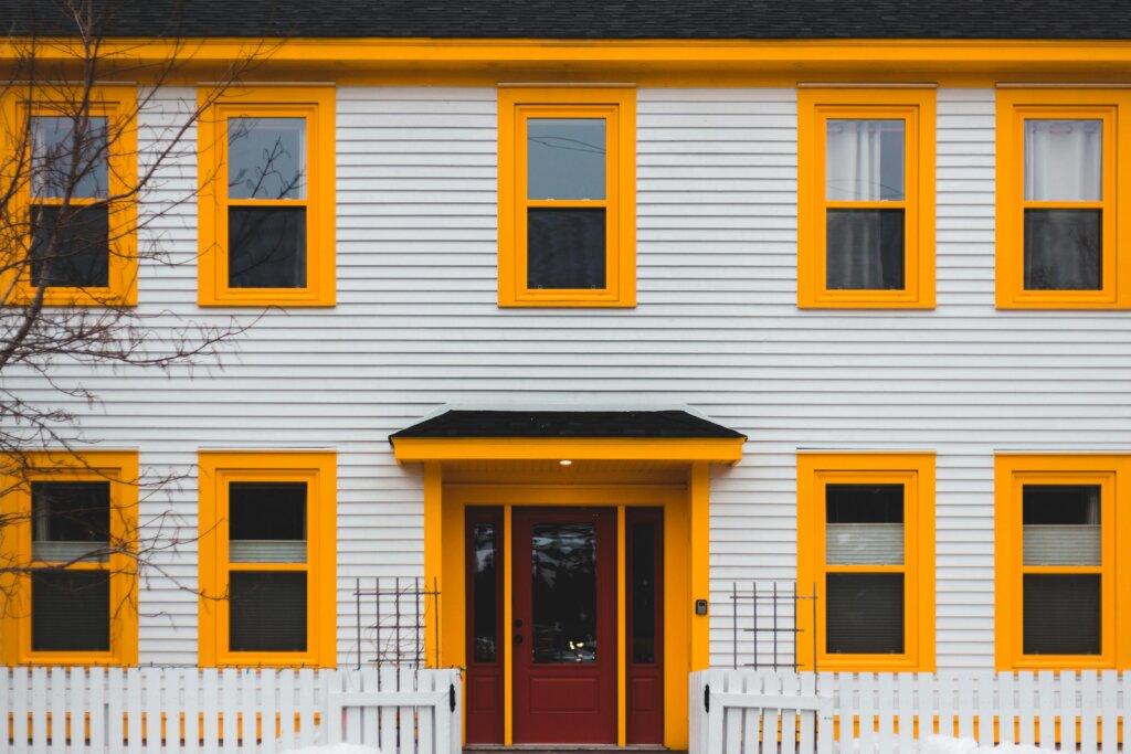 Sell a House Privately in Ontario