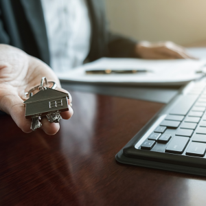 Navigating Offers Without a Realtor Florida