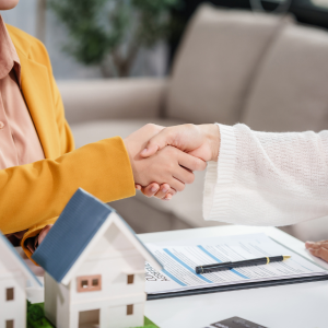 Who is liable for closing costs when selling a house Florida