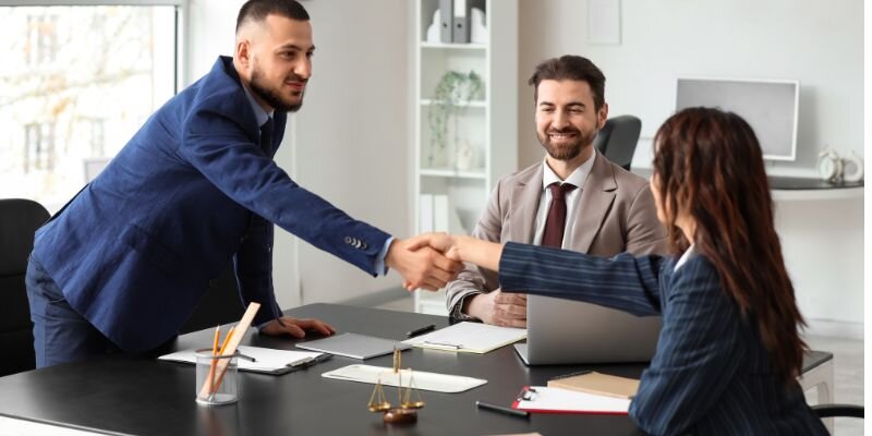 What a Title Company Does in a Florida Real Estate Transaction