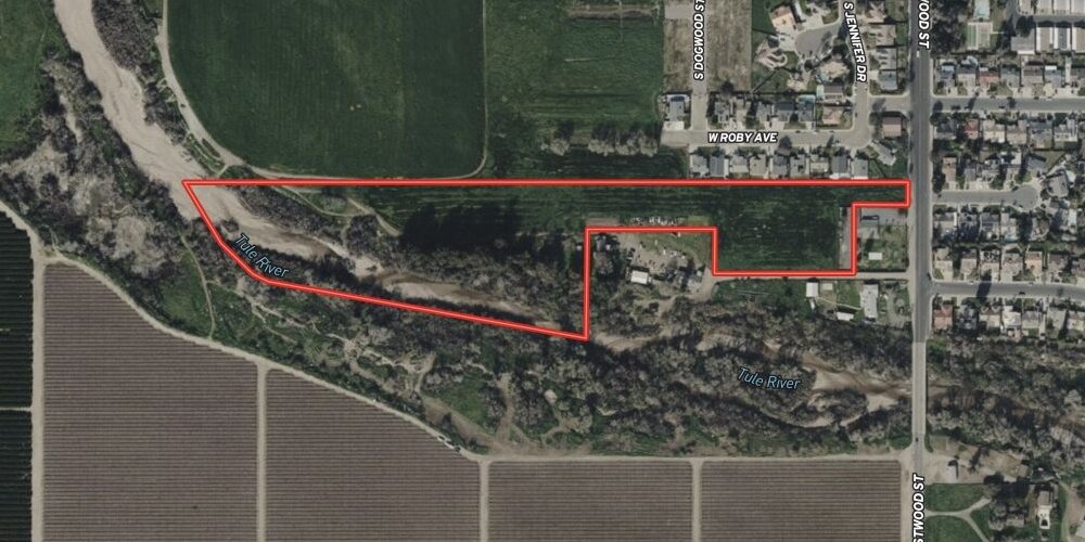 Tulare County California larger 14.31-acre property boundary map