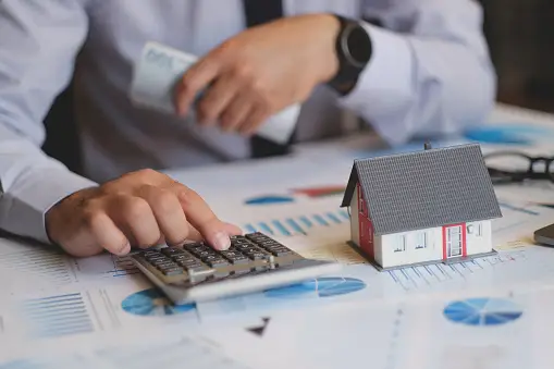 Costs of Listing With An Agent in Framingham