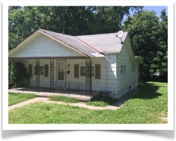 Cute 2 bed 1 bath with a spacious backyard and unfinished basement!