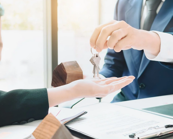 We buy houses in Portland and pay cash for houses in Oregon