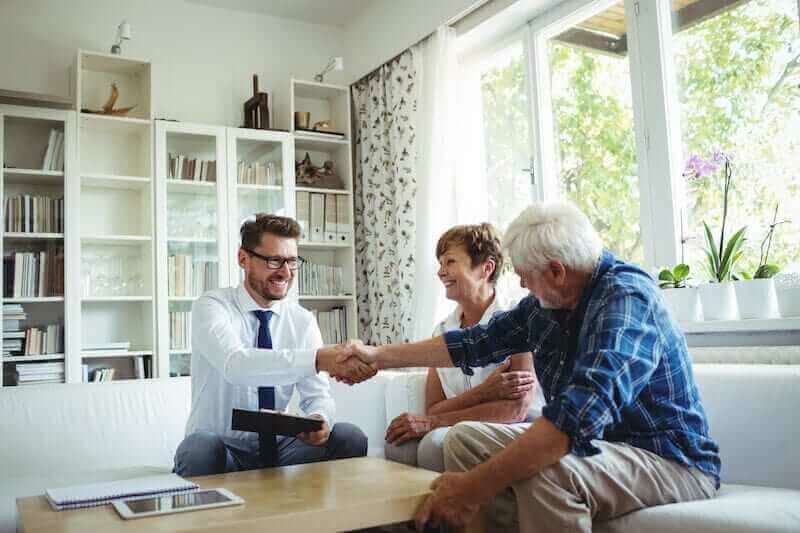 couple selling to cash home buyer