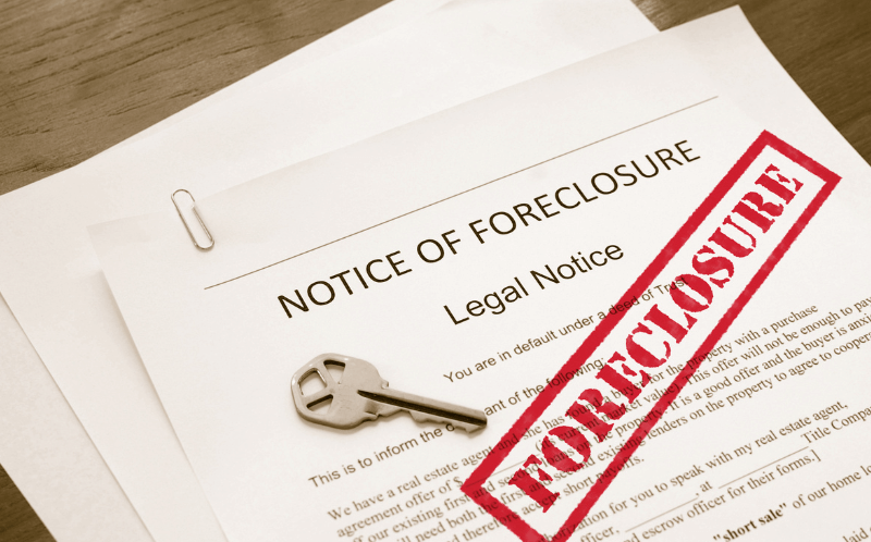 Short Sale Vs. Foreclosure: A Buyer's Guide