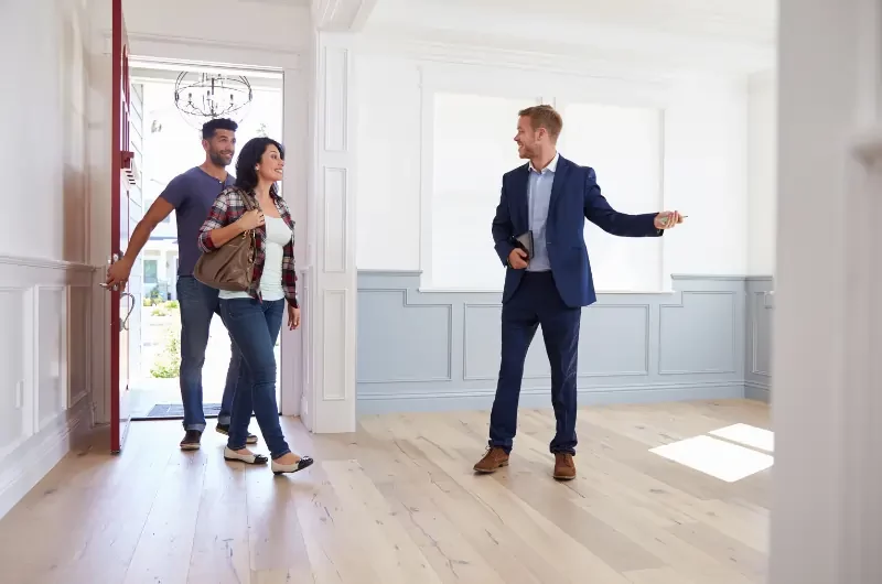 5 Pros and 5 Cons of a Real Estate Open House