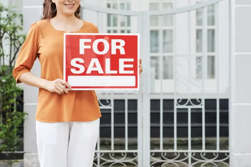 Renting or Selling a House in The Current Real Estate Economy