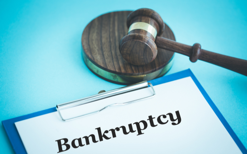 Selling a House During Bankruptcy in TX (Chapter 7 vs. 13 Guide)