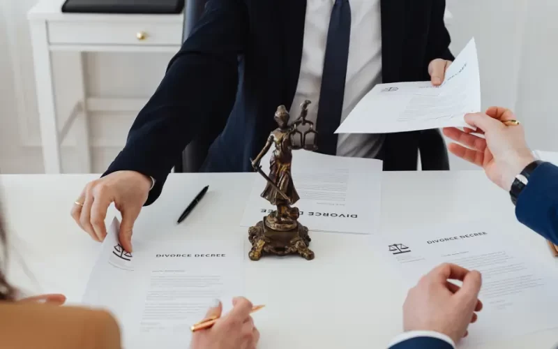 Why Texas Divorcing Couples Choose a Direct Cash Sale