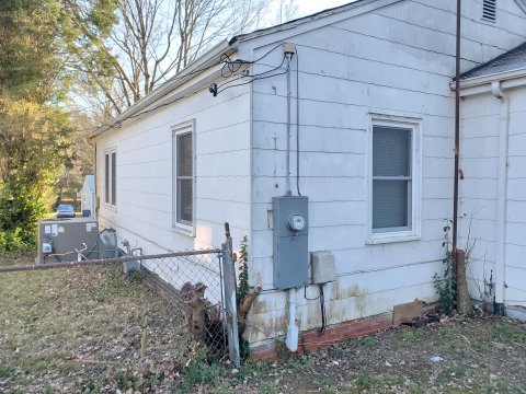 triad discount homes contractor special property in high point NC
