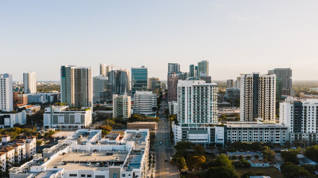 We Buy Houses Miami FL | Sell My Miami FL House Fast | Prominent Cash Offer