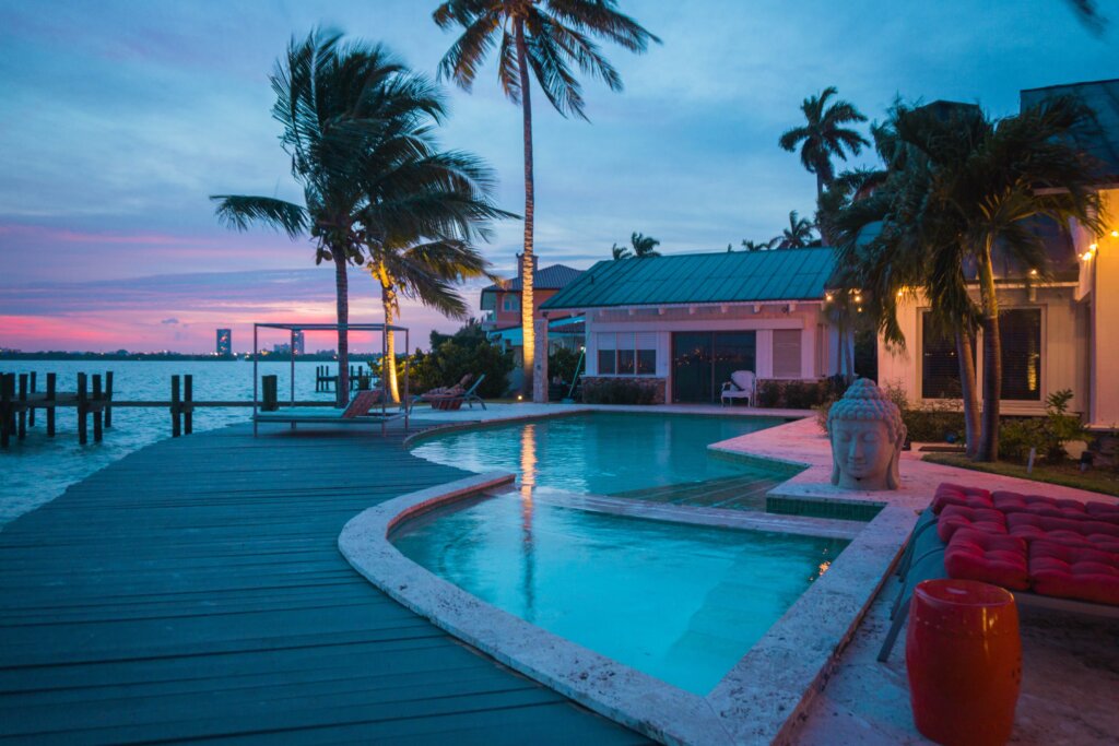 We Buy Houses Florida | Sell My House Fast Florida | Prominent Cash Offer