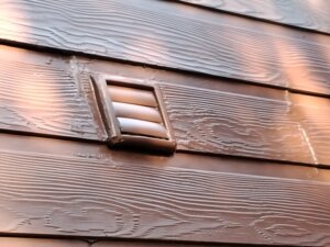 Veracity Inc Shoddy Contractor Work - Painted Vent Flaps - Alberto Javier Hernandez Veracity Inc Shoddy Contractor Work - Painted Vent Flaps - Alberto Javier Hernandez