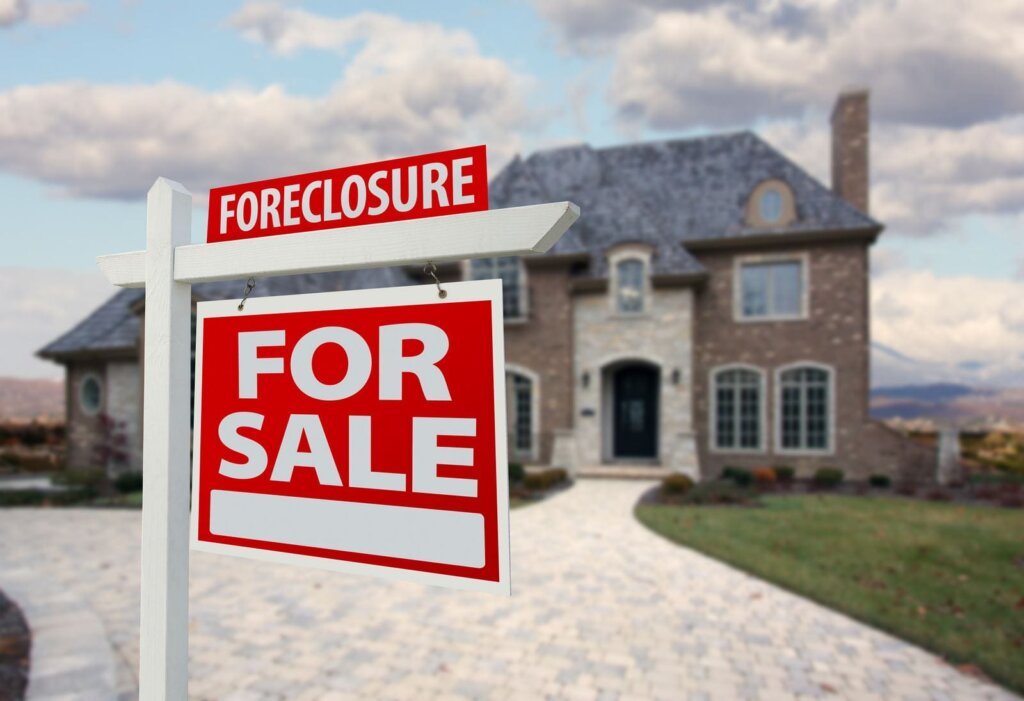 Sell your Lauderhill, FL house during foreclosure