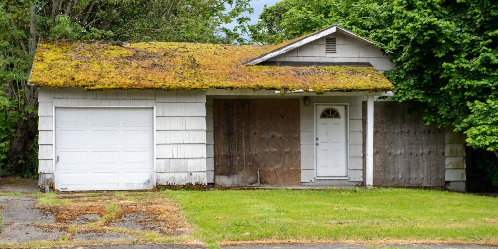 How to Sell Distressed Property Successfully