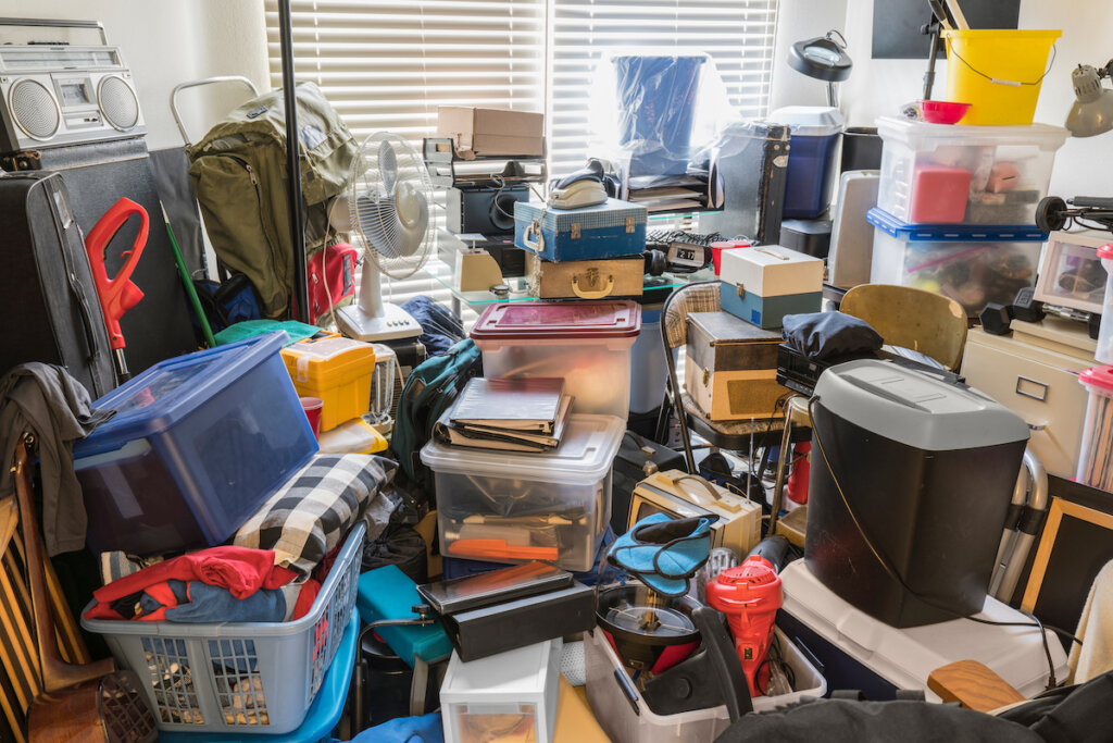Sell Your Hoarder House Fast in Pembroke Pines, FL