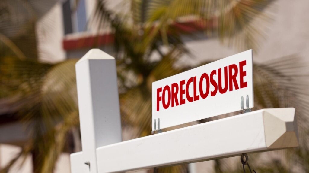 Sell a House Before Foreclosure in Fort Lauderdale