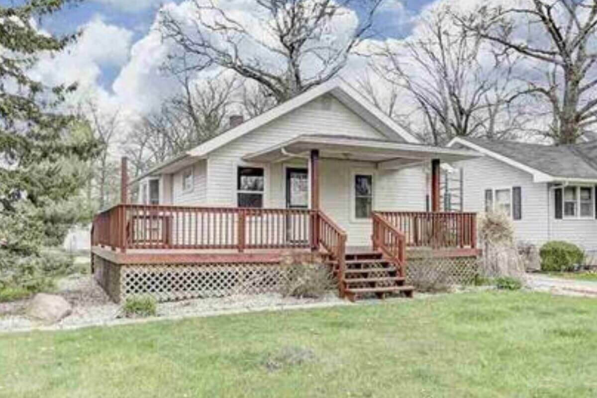 we buy houses for cash Indianapolis Indiana