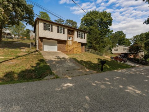Finished exterior of 41 Poplar Hills in Huntington, West Virginia