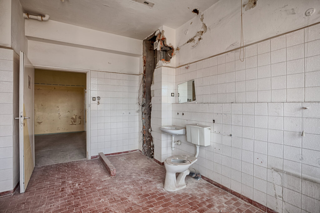 Ugly house