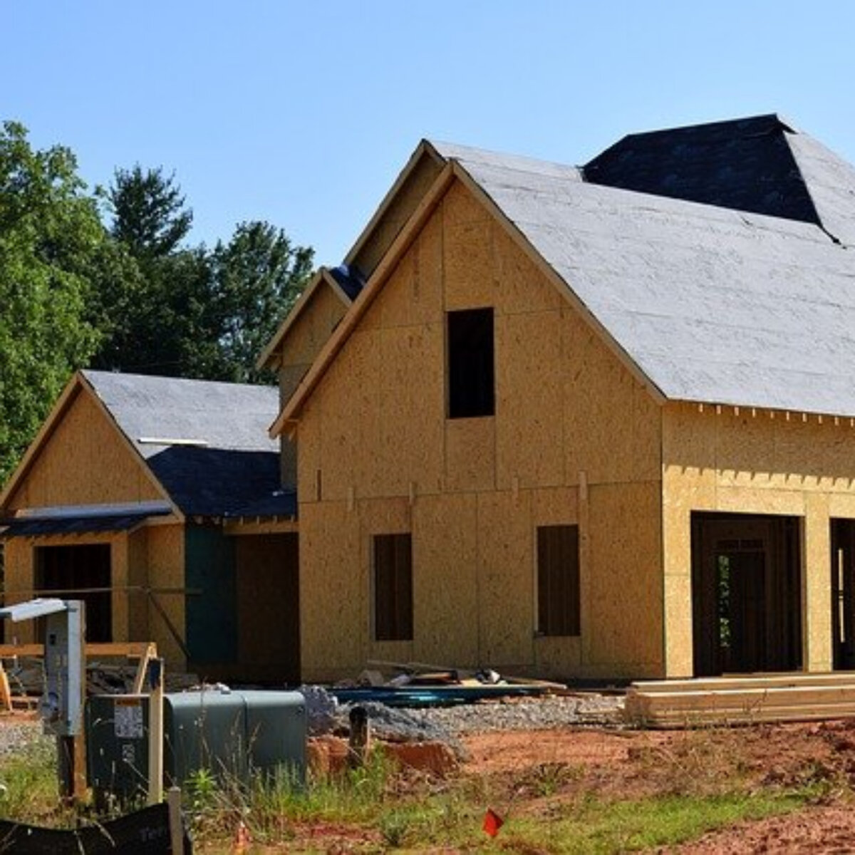 You Ask, We Answer: Should I Build a New Home or Buy an Existing One?