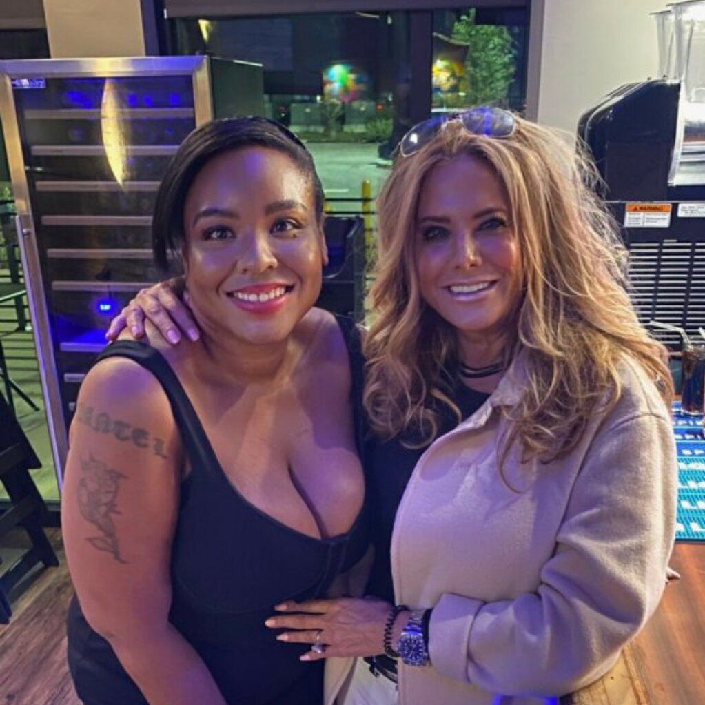 Chantel Gabriel With Cindy Stumpo Luxury builder HGTV star-Max-Quality