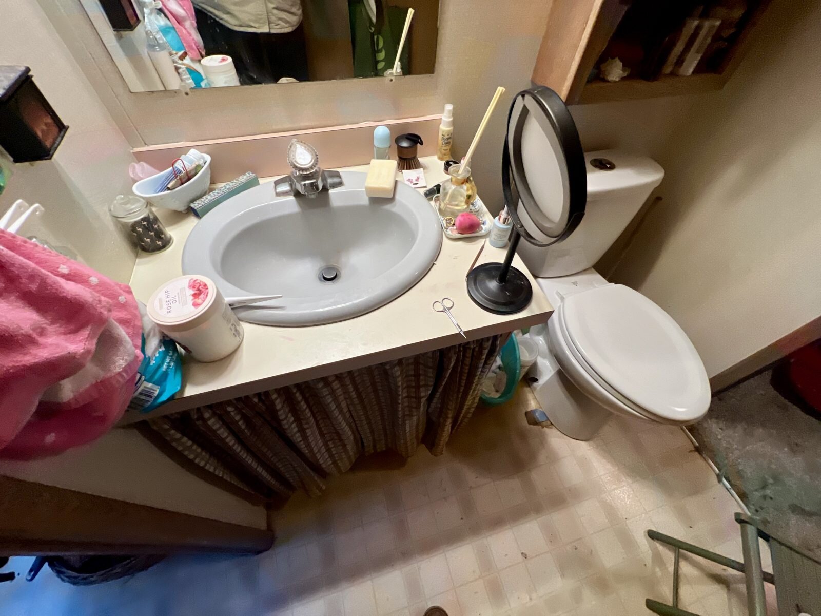 Bathroom of the Albany manufactured home, looking toward a bedroom