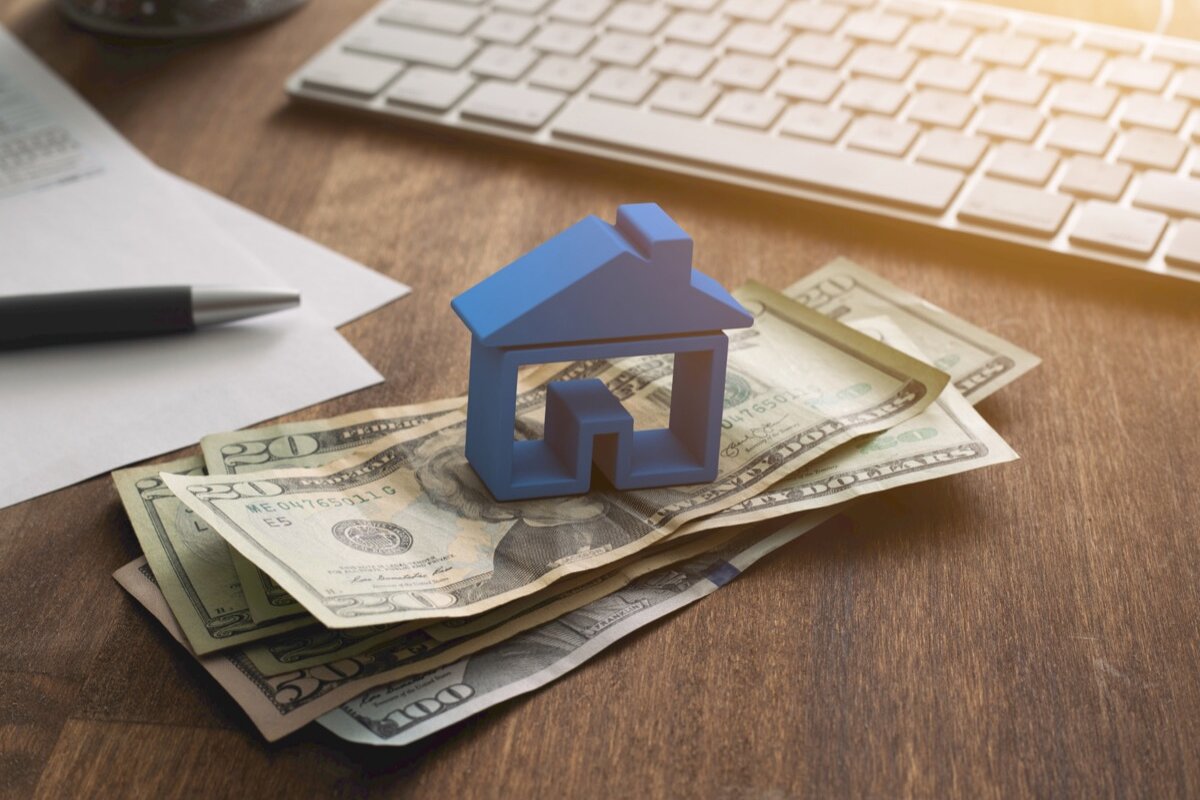 Which taxes are due when selling a house in Long Island, New York