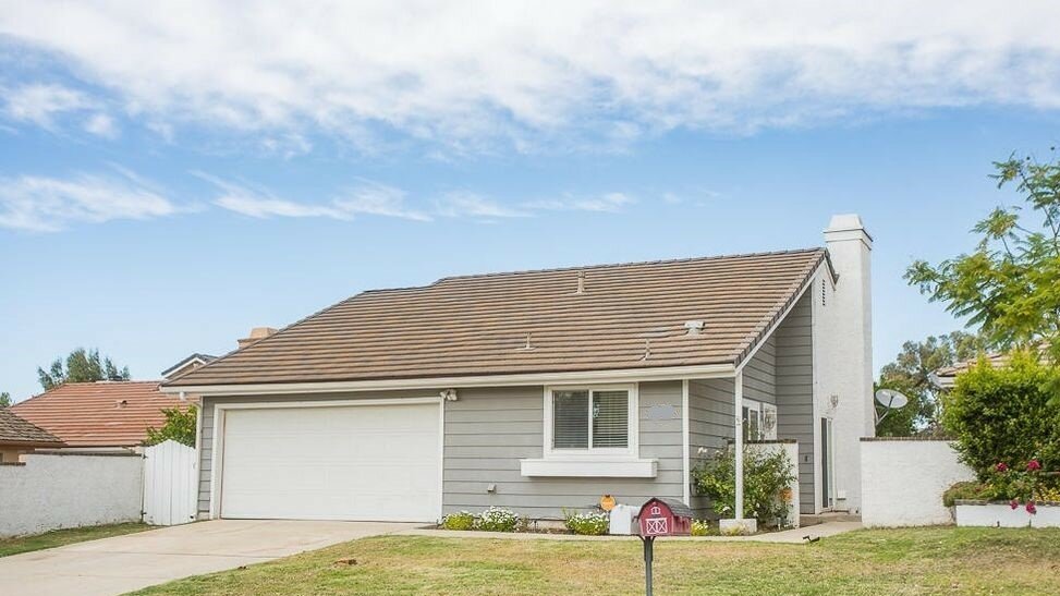 We Buy Houses in any condition as is. We buy houses in Thousand Oaks and the surrounding areas