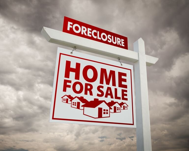 We buy houses fast in Foreclosure New York