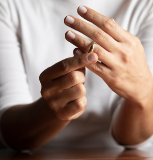 selling a house in divorce New York