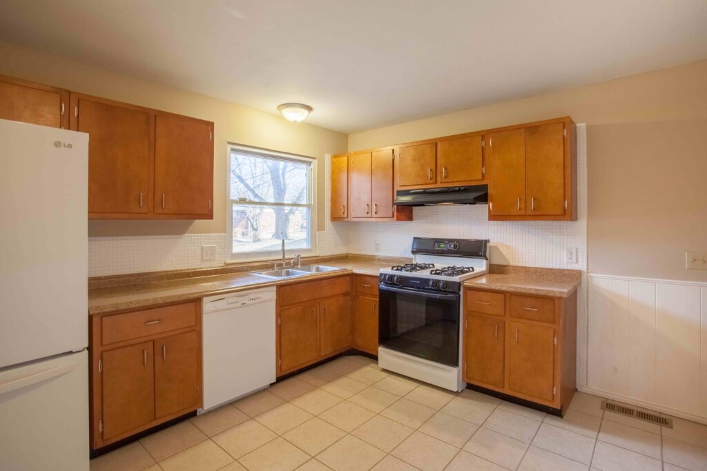 sell your Ellisville house fast