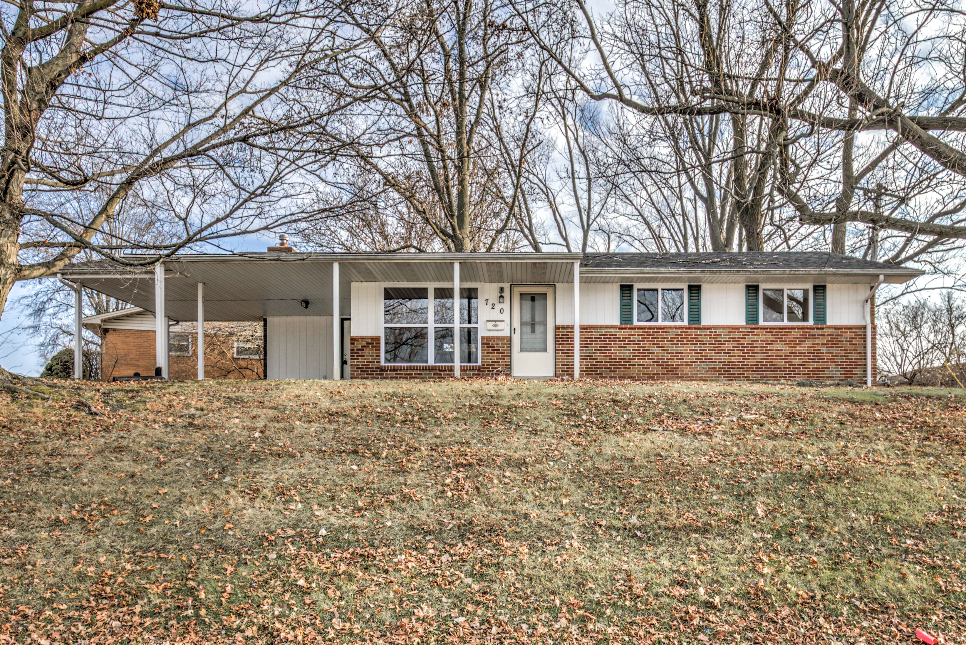 we buy Weldon Springs Houses