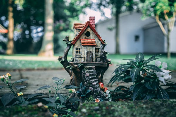 4 Questions to Ask Your Buyer When Selling Your House Directly in Southwest Michigan
