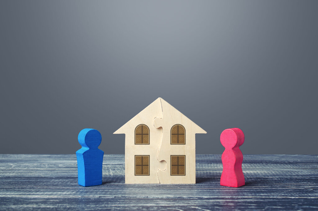 Sell Your House Fast for Cash During a Divorce in Southwest Michigan