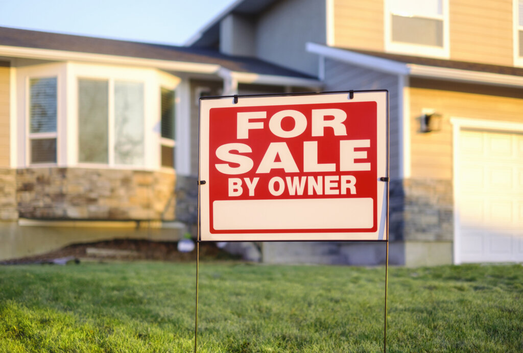 Southwest Michigan homeowner selling a house without a realtor and comparing selling options