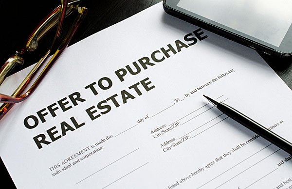 Selling House