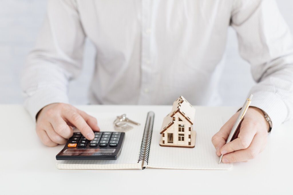 Sell my house fast wauwatosa wi - we buy houses wauwatosa wi - we are cash home buyers