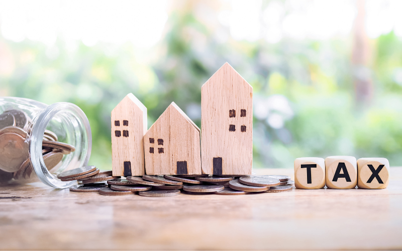 Who Pays Taxes on the Sale of a House in Greenville